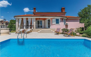 Nice home in Marcana w/ Outdoor swimming pool, WiFi and 4 Bedrooms